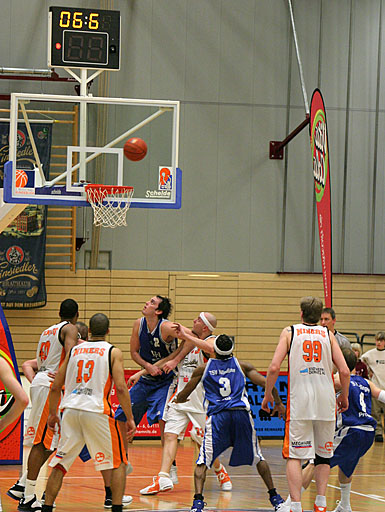 Basketball 2. Liga: BV Chemnitz 99 vs. TSV Nrdlingen